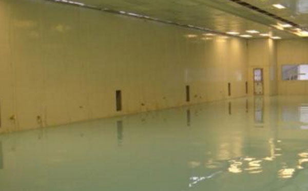 临泽自流平环氧地坪中涂